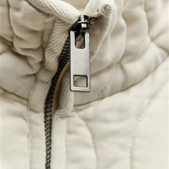 white quilt jacket - Picture 1 of 1